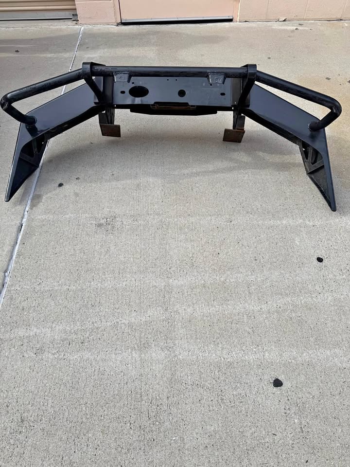 Arb bumper for Hilux/ Second Gen Tacoma in San Diego, CA (photo 1)