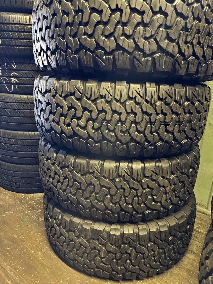 BFGoodrich All-Terrain T/A KO2 Tires
315/70/17. 35x12.50r17 in Vancouver, WA (photo 1) — photo 1