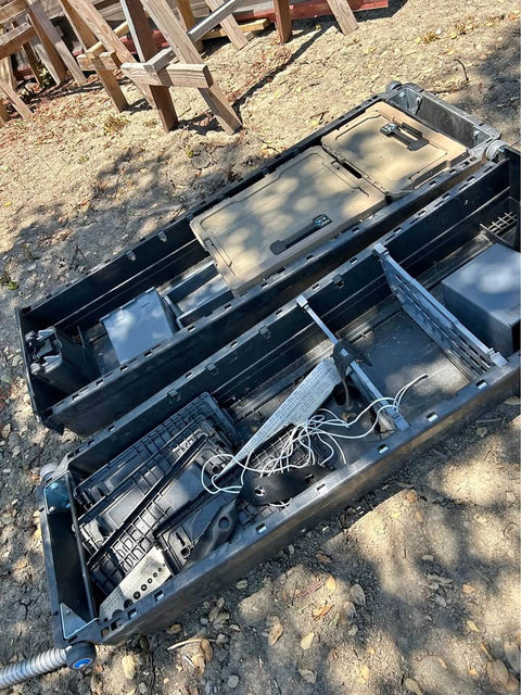 DECKED Truck Bed Drawer System 8 foot bed
