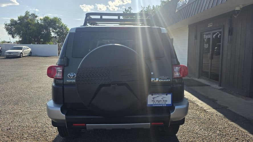 2010 Toyota FJ Cruiser in Johnstown, CO (photo 4)