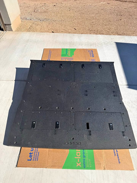 Goose Gear rear plate system for 2008-2022 Toyota Sequoia (2nd gen) like new AND Camp Kitchen 2.2