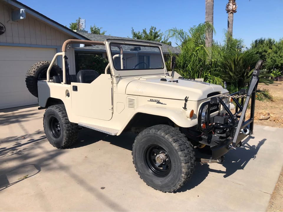 1967 Toyota FJ Cruiser · FJ 40 in Sanger, CA (photo 3)