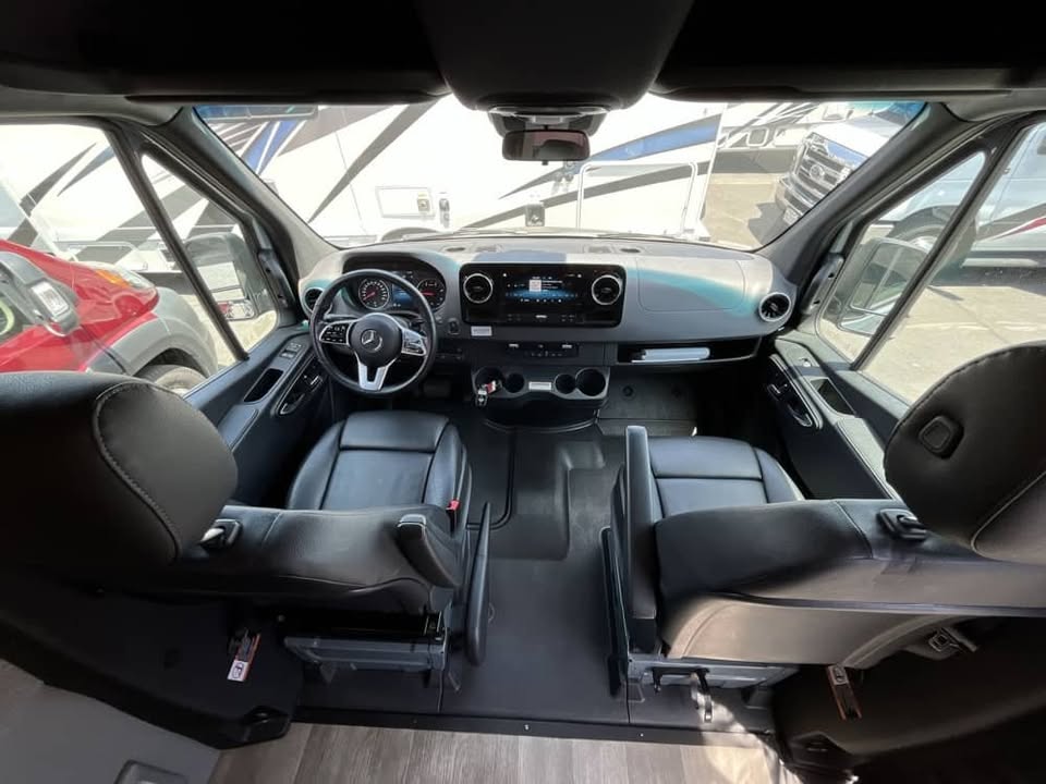 2022 Storyteller Overland MODE 4X4 - 2689311C in San Diego, CA (photo 7) — photo 7