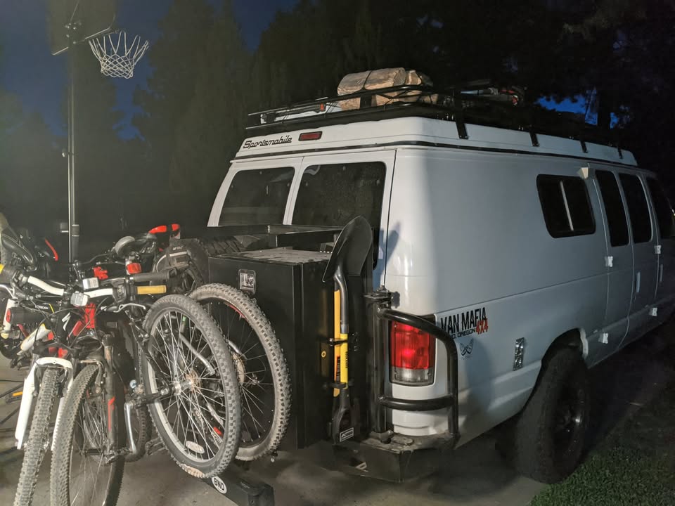 1998 Ford e250 sportsmobile in Bend, OR (photo 4) — photo 4