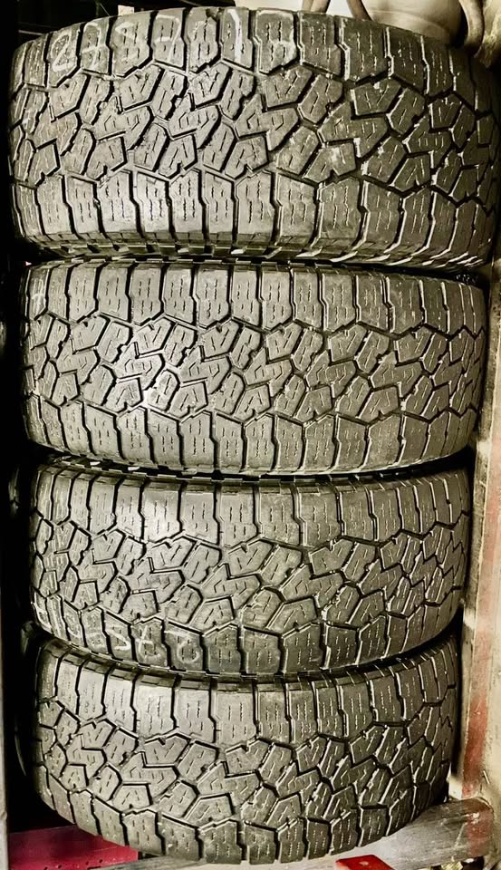 4⃣ four USED TIRES
SIZE 275/70R17
Brand FALKEN WILDPEAK A/T3W A4atireco 2771 imperial ave sd ca in San Diego, CA (photo 3) — photo 3