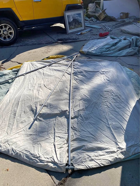 Vintage springbar tent main cabin 10’x8’ with 2 bedrooms detachable. Collectible no longer made by s