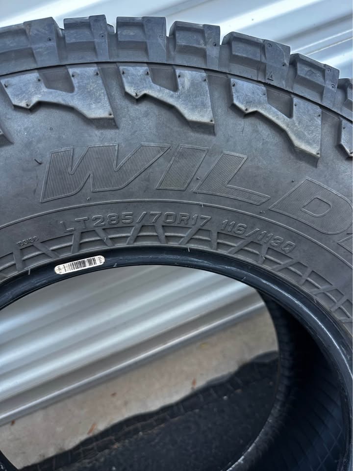 285 70 17 Falken Wildpeak AT / AT3 in Albuquerque, NM (photo 2) — photo 2