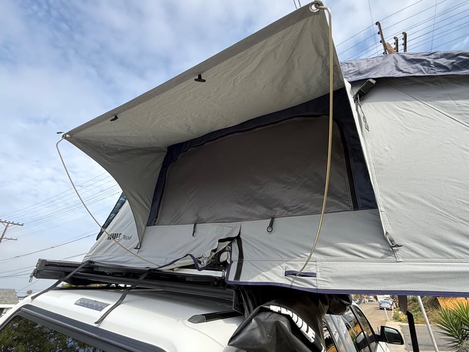 Thule Tepui Autana 3 Rooftop Tent w/ Annex + Sheets – Excellent Condition in Oceanside, CA (photo 8) — photo 8