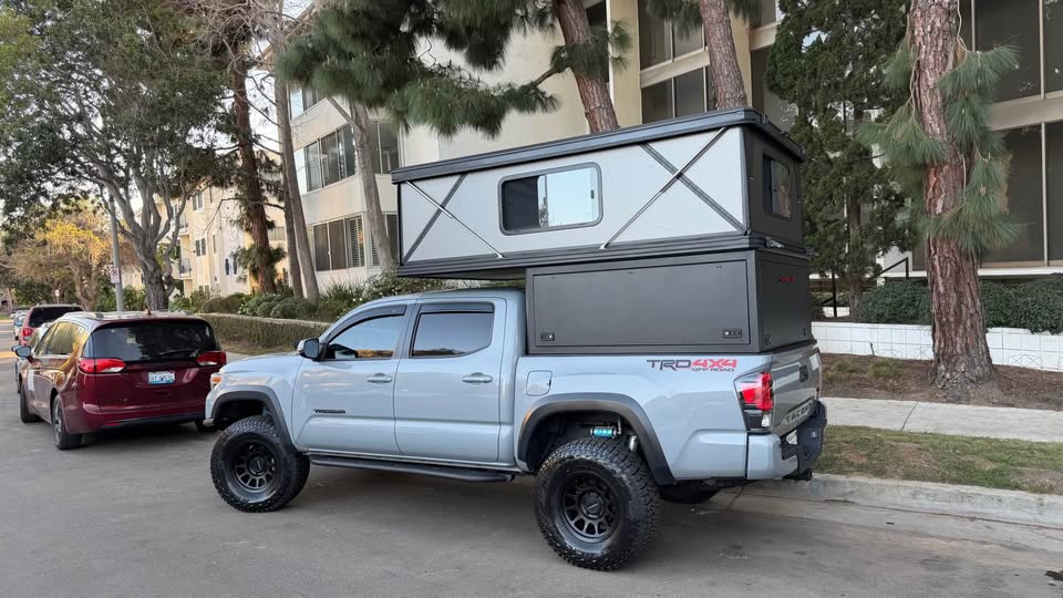 Hard-Side Pop-Up Truck Camper (Custom Build) in Los Angeles, CA (photo 3) — photo 3