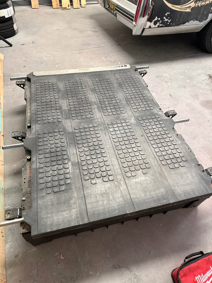 DECKED Truck Bed Storage System 5 feet was in a 2022 nissan frontier in Albuquerque, NM (photo 7) — photo 7
