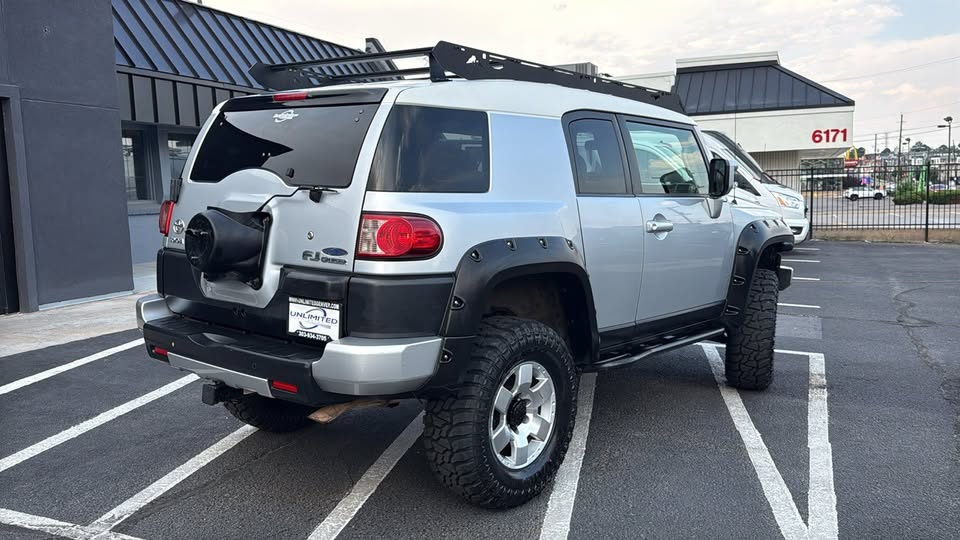 2008 Toyota FJ Cruiser in Denver, CO (photo 3) — photo 3