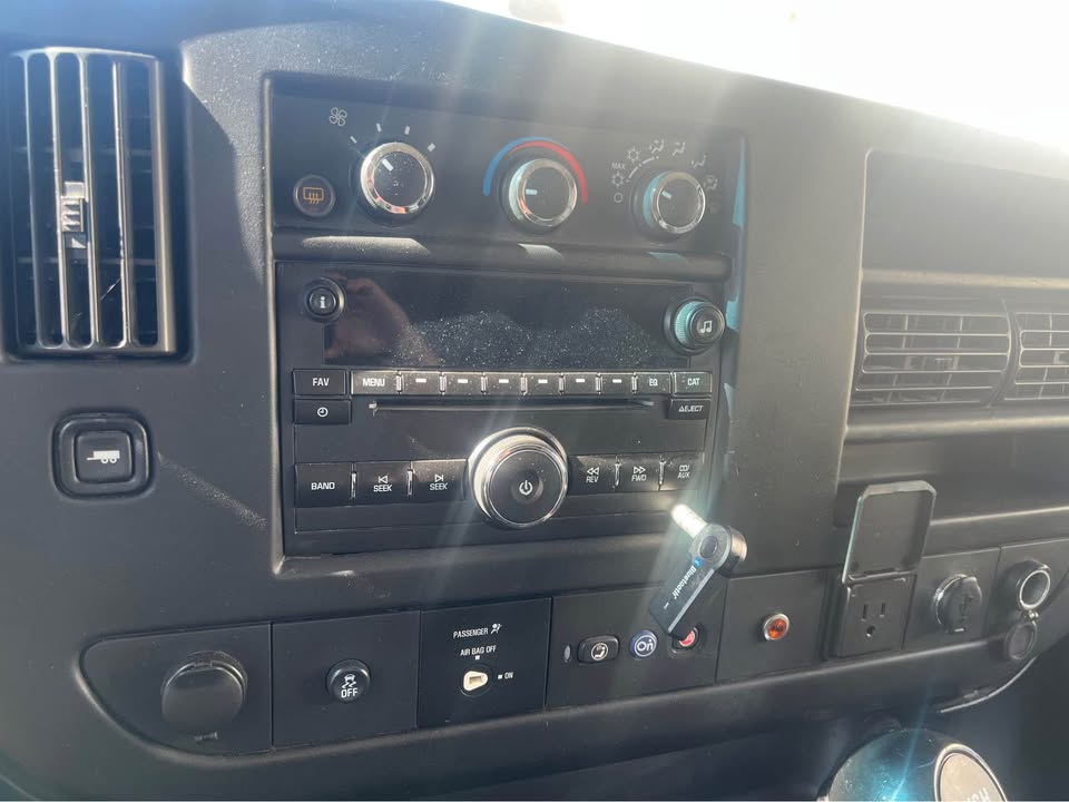 Studio in Encinitas (on wheels!), 4x4 camper van in Encinitas, CA (photo 6) — photo 6