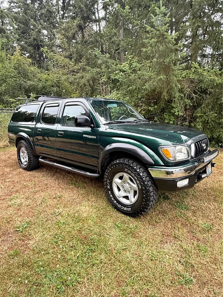 2002 Toyota Tacoma Double Cab · SR5 4x4 3.4 V6 Rear-Diff Locker in Bonney Lake, WA (photo 1) — photo 1