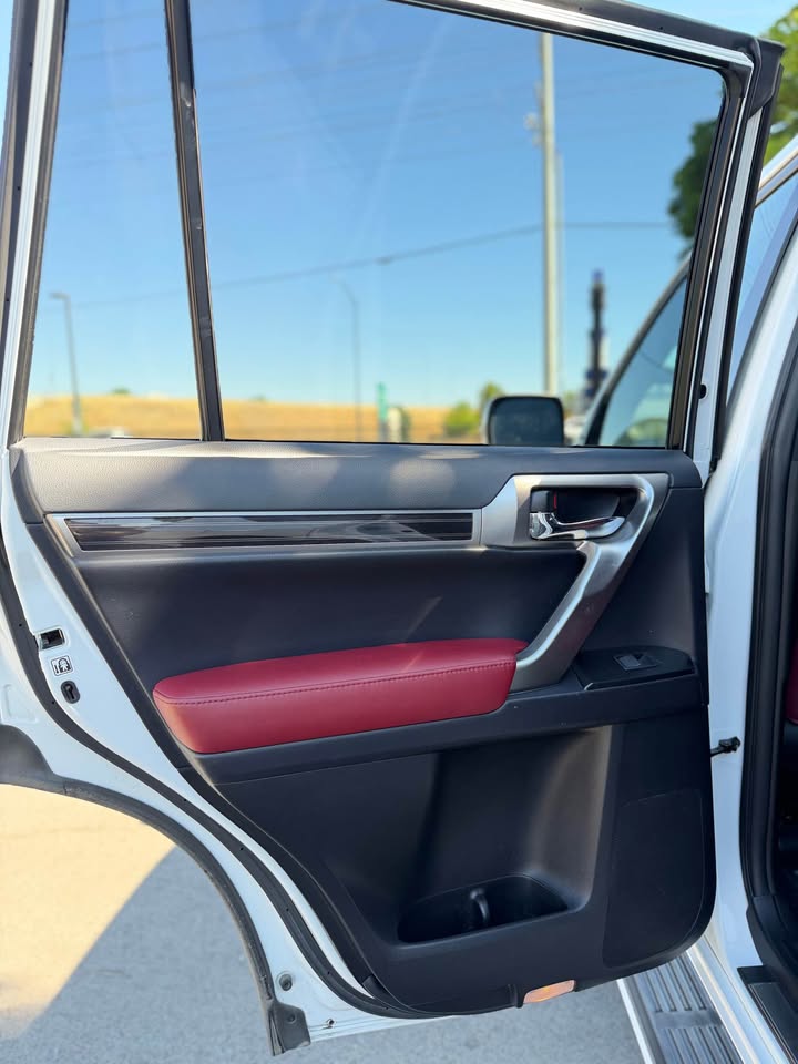 2022 Lexus GX · GX 460 Premium Sport Utility 4D in Boise, ID (photo 6)