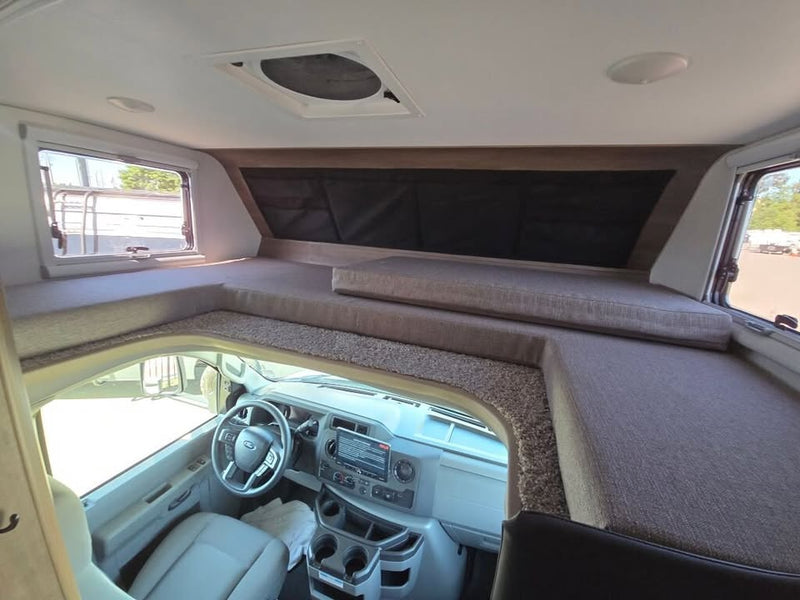 2026 Adventurer Manufacturing Inc. Overlander Ridge XT Class C 4x4 in Kent, WA (photo 5) — photo 5
