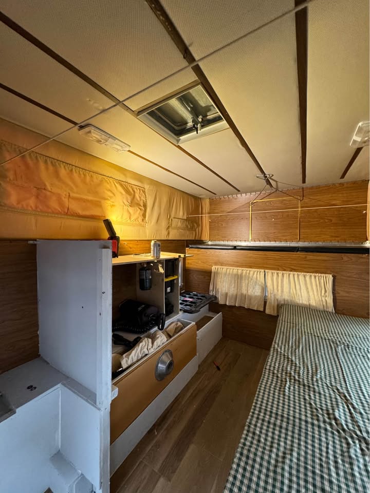 Four wheel camper in Morrison, CO (photo 4) — photo 4