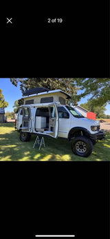 2003 Ford E250 in  (photo 5)