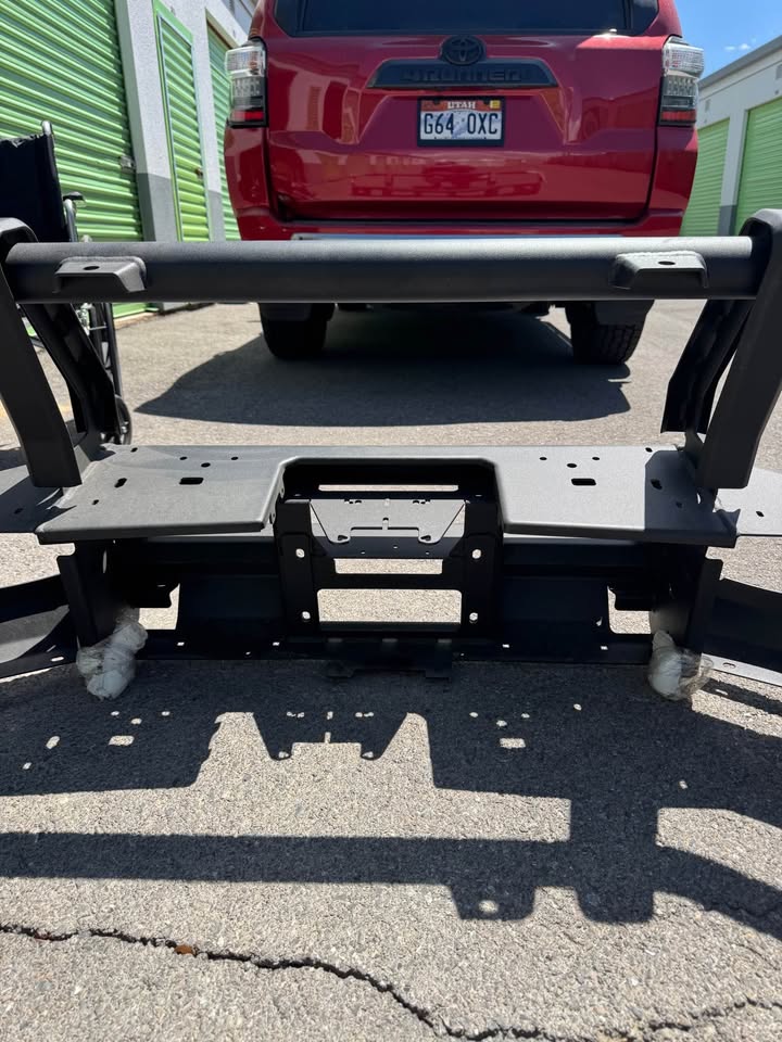 5th gen 4Runner ARB front bumper (extra accessories and mounting hardware included) in Orem, UT (photo 7) — photo 7