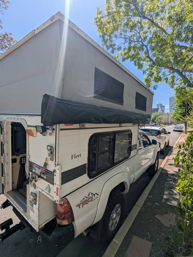 2011 Four Wheel Campers - Fleet + toyota tacoma — photo 3