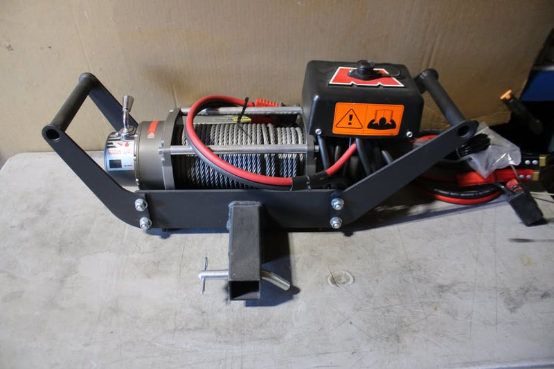Warn XD9000 Portable Winch in Salinas, CA (photo 2) — photo 2