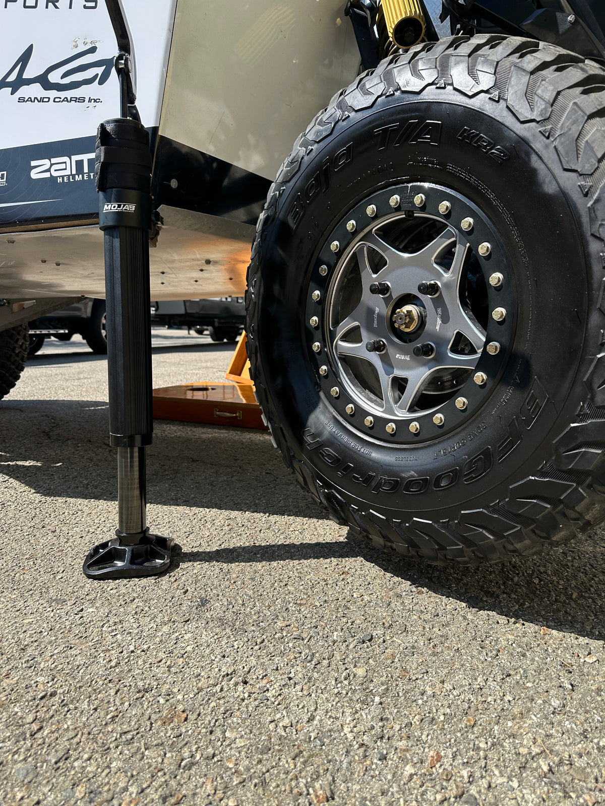 CarbonPro Compact Hydraulic Jack MLH 40'' — photo 4