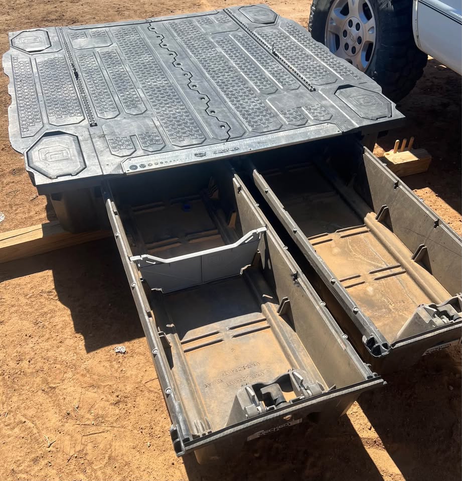 DECKED drawers System for GMC/Chevy 1500 (2007-2018) and 2019 Old Body Style� / 5' 9" in Prewitt, NM (photo 4) — photo 4