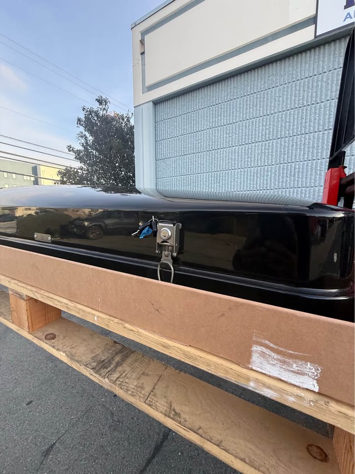 Ikamper Skycamp 3.0 Mini Gloss Black Demo unit for sale in Fremont, CA (photo 3) — photo 3