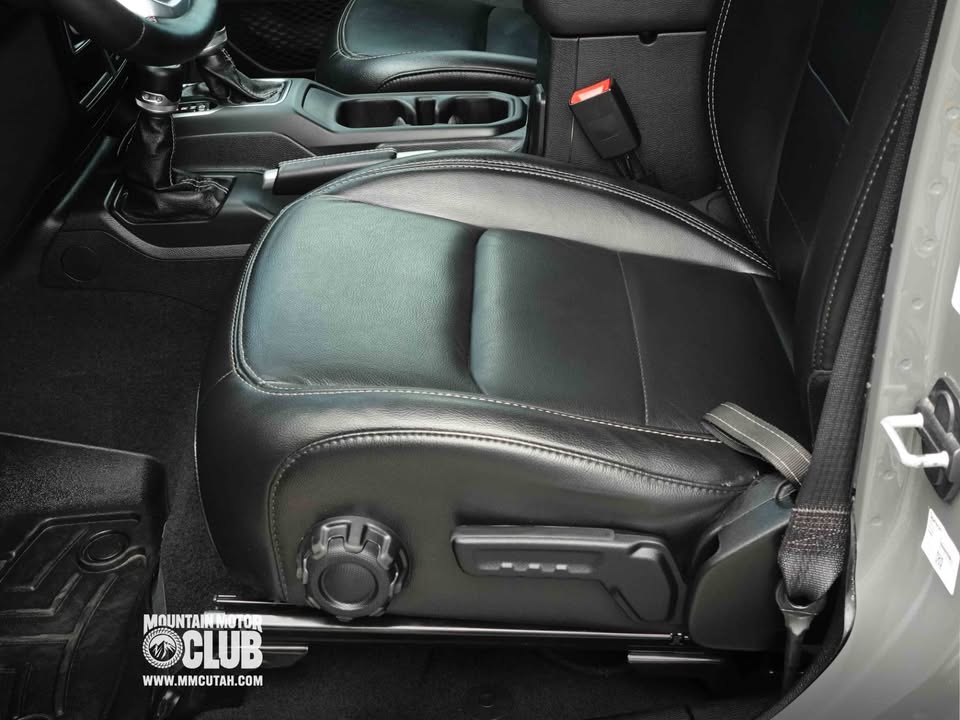 2020 Jeep Gladiator in Orem, UT (photo 12) — photo 12