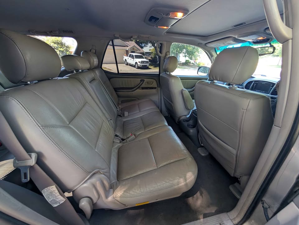 2006 Toyota Sequoia · Limited Sport Utility 4D in Roseville, CA (photo 9) — photo 9