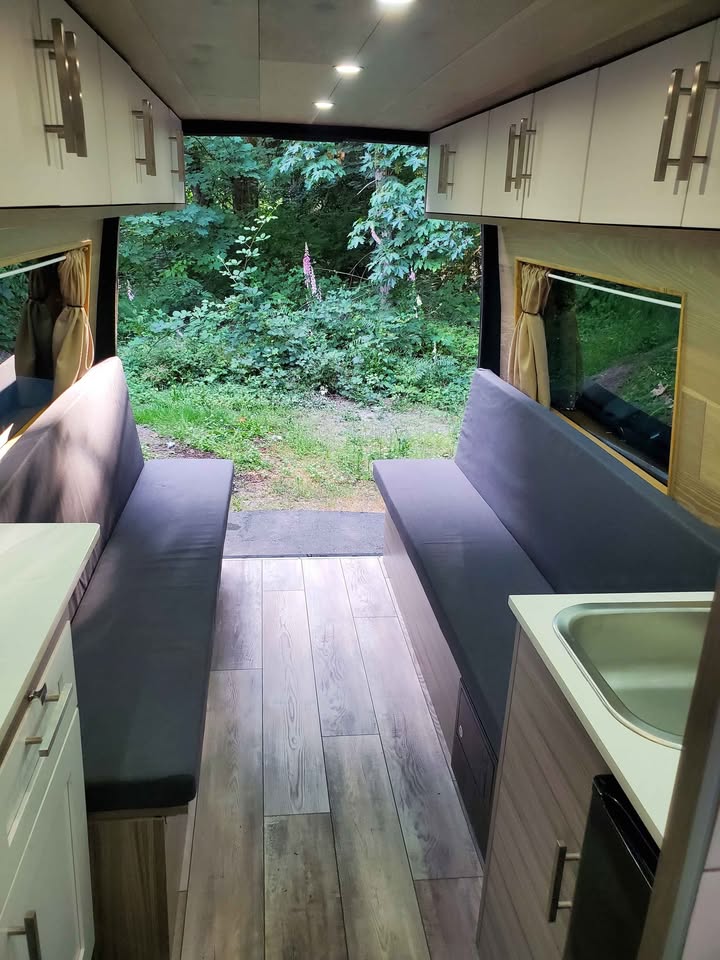 2003 Mercedes sprinter van build / rv in Federal Way, WA (photo 9) — photo 9
