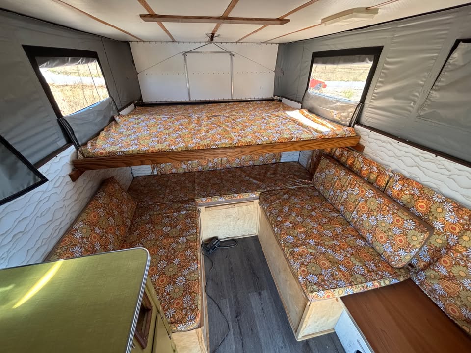 2005 Four Wheel Camper in Victor, ID (photo 7) — photo 7