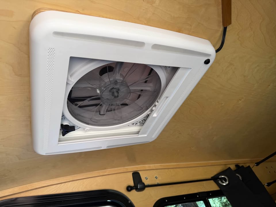 Hiker Trailer (Highway Basic) — photo 9
