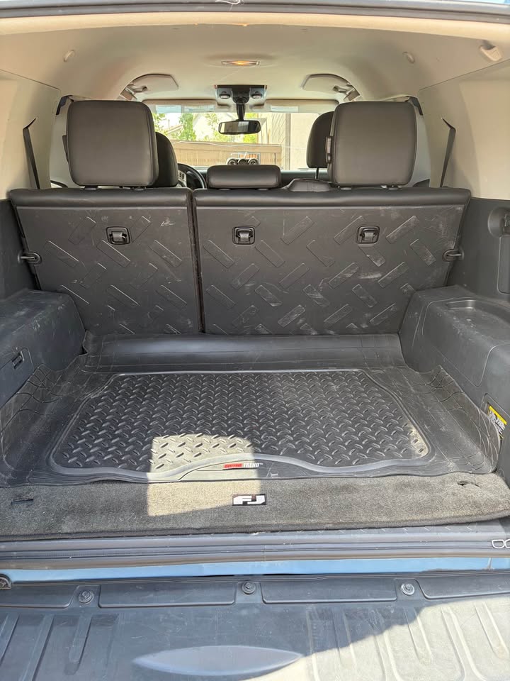 2014 Toyota FJ Cruiser Special Edition – Excellent Condition – in Littleton, CO (photo 6)