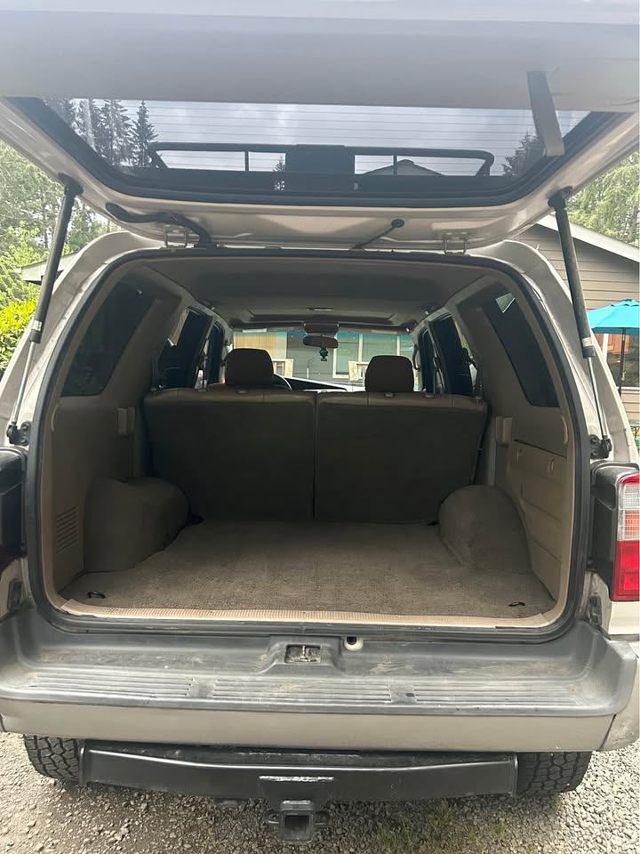 2001 Toyota 4Runner · Limited Sport Utility 4D in Oregon City, OR (photo 5) — photo 5