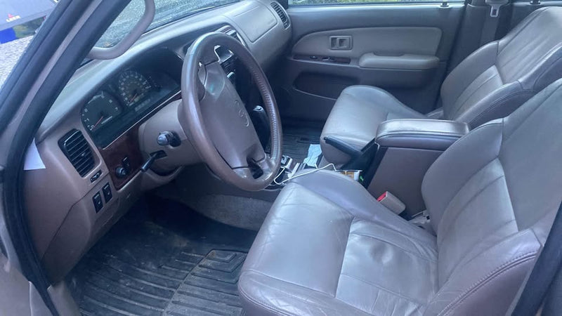 2002 Toyota 4Runner · Limited Sport Utility 4D in Gresham, OR (photo 7) — photo 7