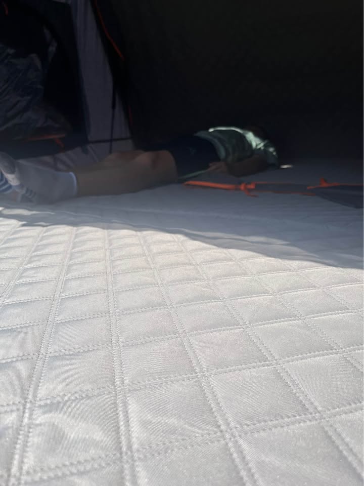Roofnest Condor XL Rooftop Tent in Troy, MI (photo 5) — photo 5