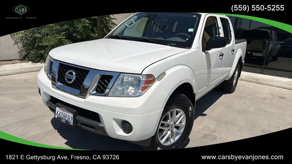 2018 Nissan Frontier Crew Cab SV Pickup 4D 5 ft in Fresno, CA (photo 1) — photo 1