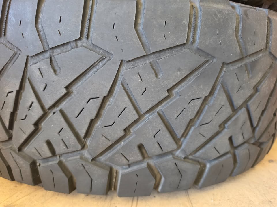 37X12.50X17 NITTO RIDGE GRAPPLER SET OF 4 TIRES in Clovis, CA (photo 3)