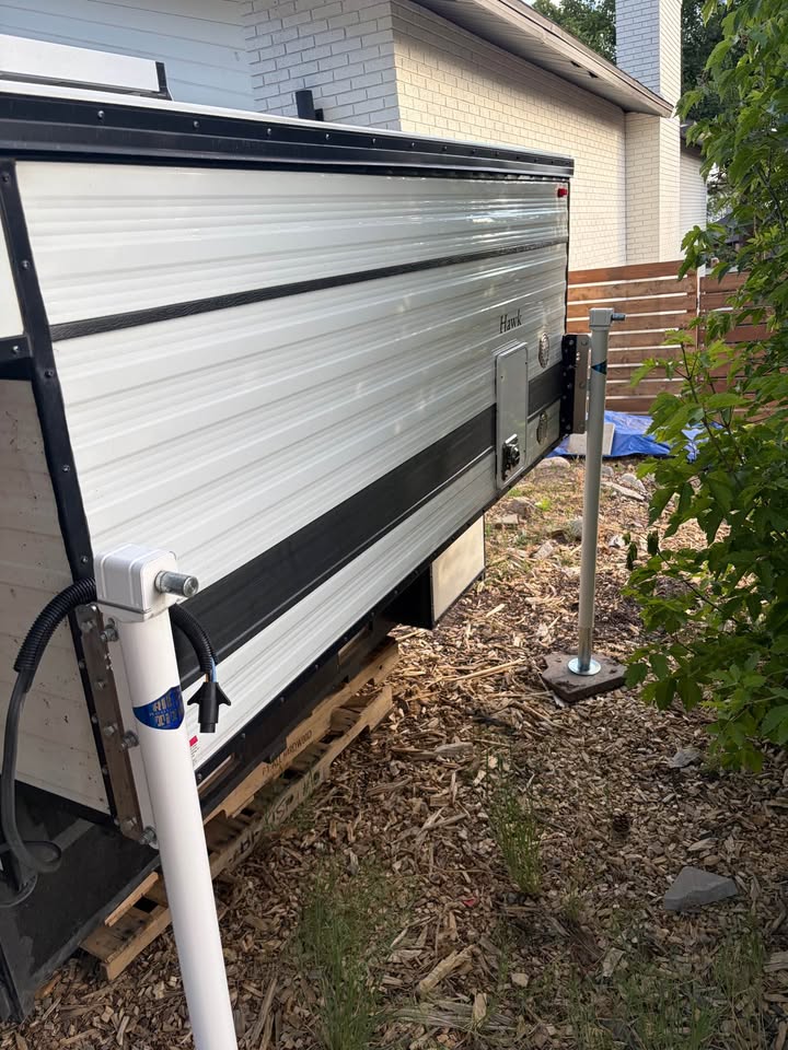 Four wheel pop-up truck camper Hawk 2021 in Salt Lake City, UT (photo 10) — photo 10