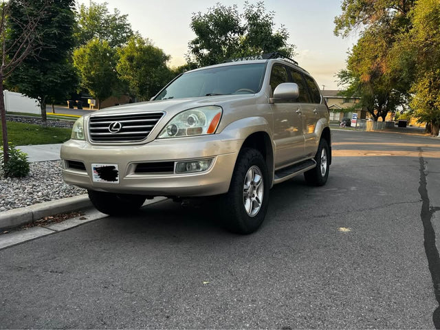 2006 Lexus GX GX 470 Sport Utility 4D — photo 2