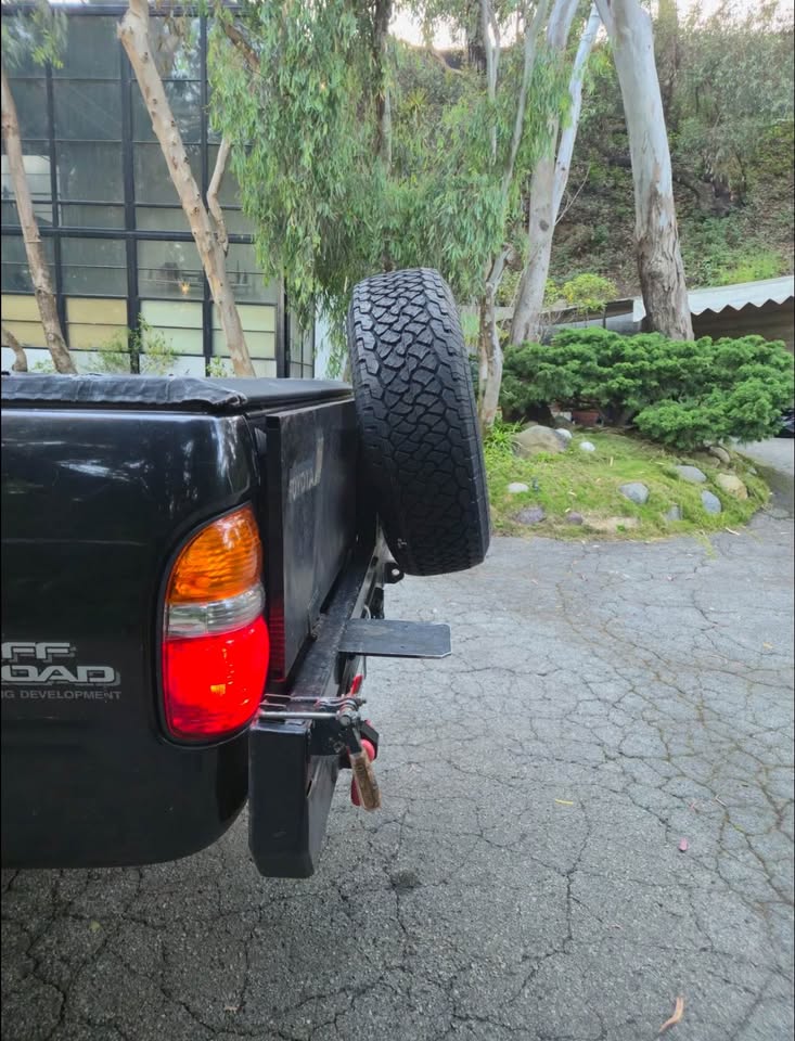 2003 Toyota Tacoma Double Cab · 4WD 4D in Lake Elsinore, CA (photo 11) — photo 11