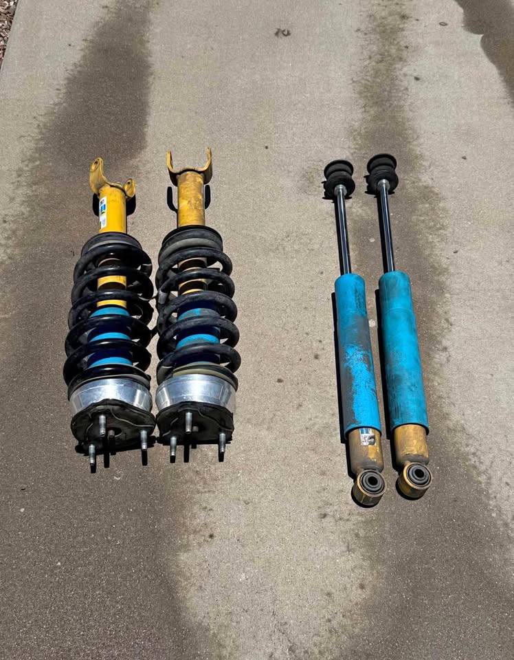 Bilstein OE 1 in lift front strut assembly(w/ coil) and rear shock in Green Valley, AZ (photo 1)