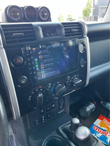2007 Toyota FJ Cruiser · Sport Utility 2D in Aurora, CO (photo 10)