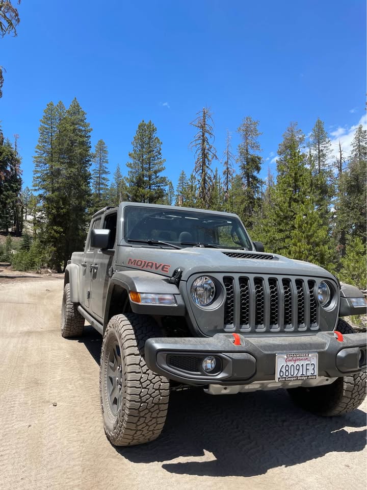 2022 Jeep Gladiator · Mojave Pickup 4D 5 ft in Fresno, CA (photo 4) — photo 4