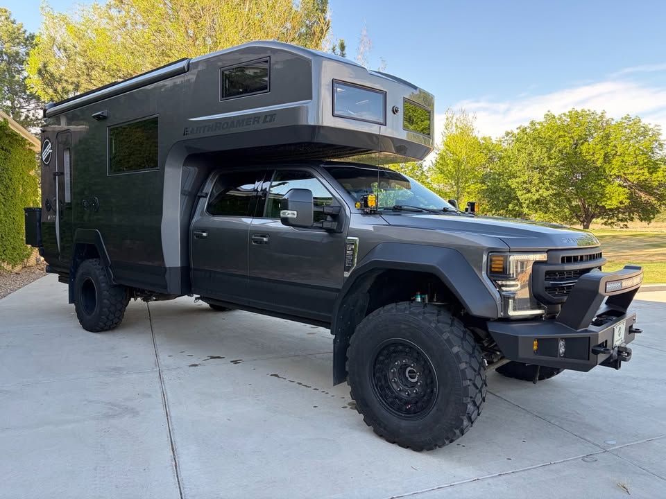 2022 Ford earthroamer lti f-550 super duty in Longmont, CO (photo 6) — photo 6