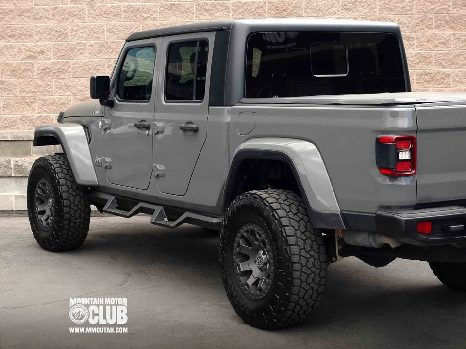 2020 Jeep Gladiator Overland in Orem, UT (photo 5)