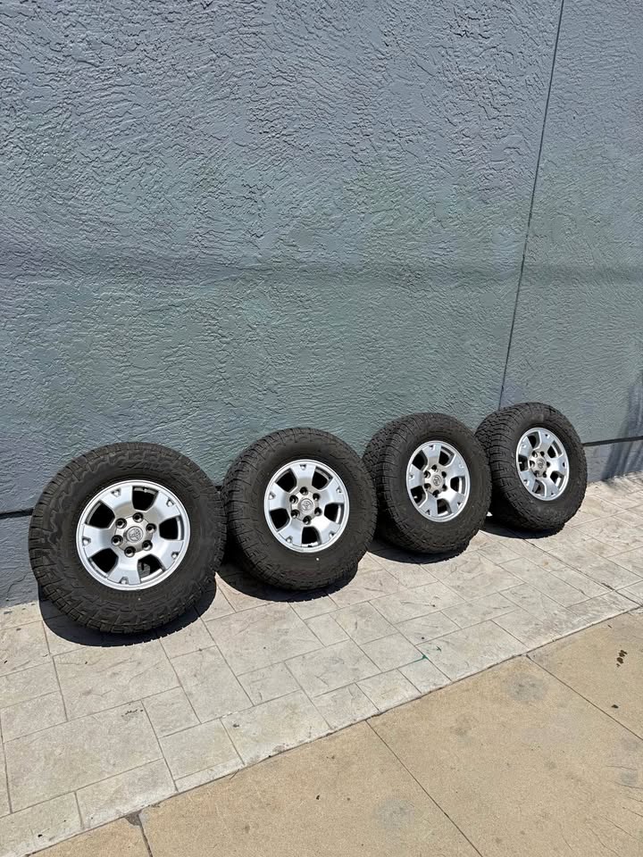 265/70/16 Falken Wildpeak in San Diego, CA (photo 1) — photo 1