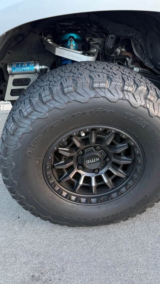 2015 Tundra Sr5 4.6 in San Diego, CA (photo 8) — photo 8