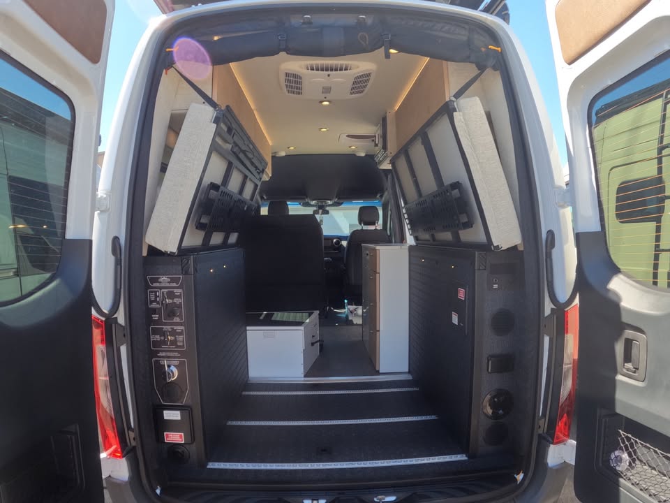 2026 Storyteller overland classic og awd + $10,000rebate in Ogden, UT (photo 9) — photo 9