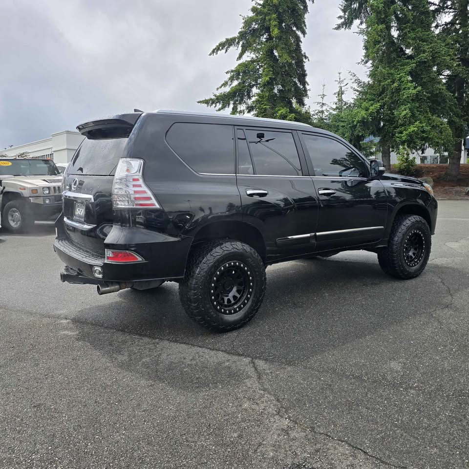 2014 Lexus GX GX 460 Sport Utility 4D in Lynnwood, WA (photo 6) — photo 6